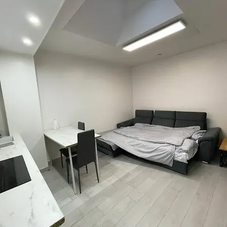 Maisonnette De 21m2 Plus Terrasse *
